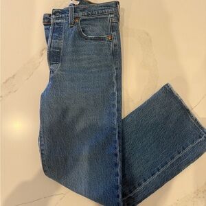 Levi's Ribcage Crop Boot Jeans